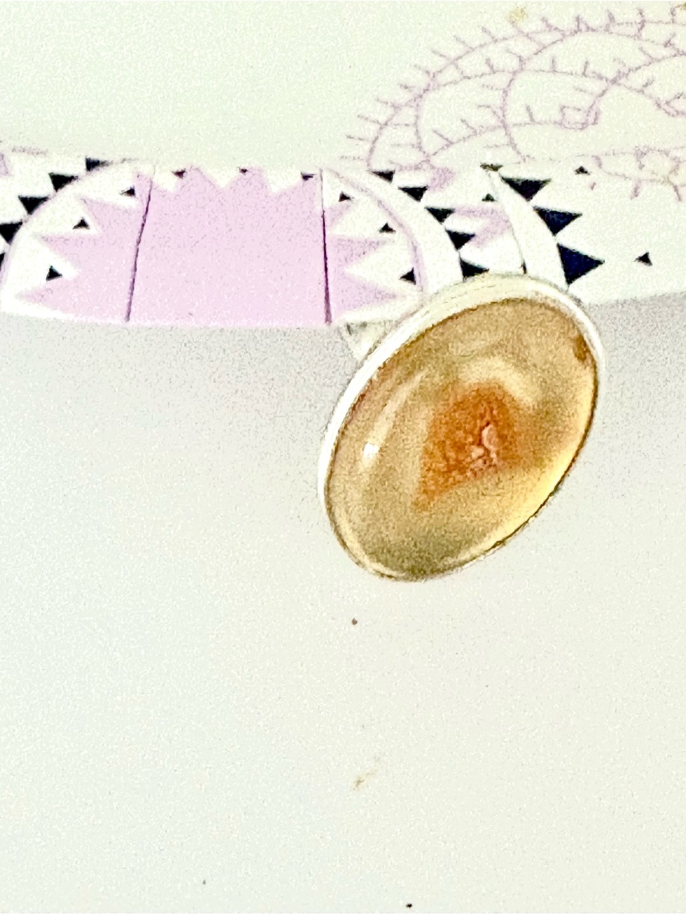 Beautiful, 1 inch, 925 marked, Botswana Agate  ring size 8 - Picture 4 of 5